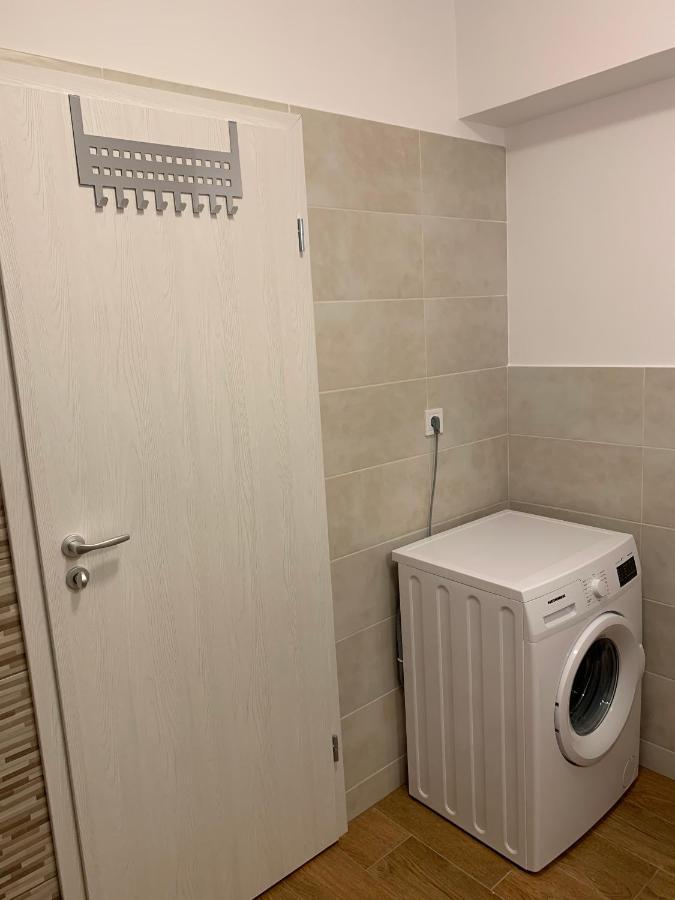 Welcoming Gemini Apartment 1 Sibiu Exterior foto