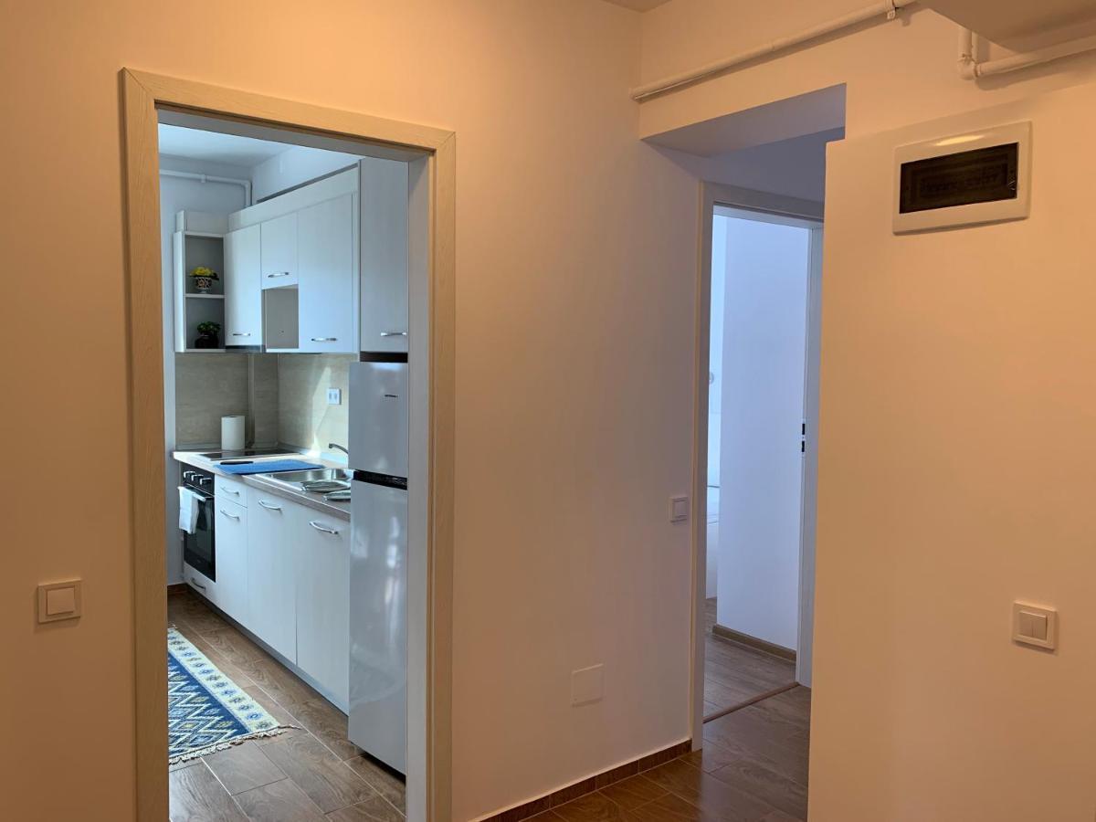 Welcoming Gemini Apartment 1 Sibiu Exterior foto